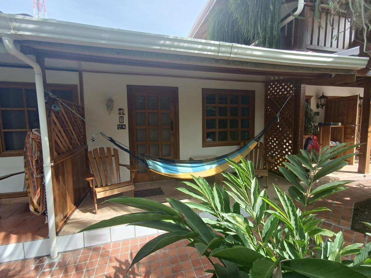 Posada Nena Caribe Puerto Viejo de Talamanca Exteriör bild